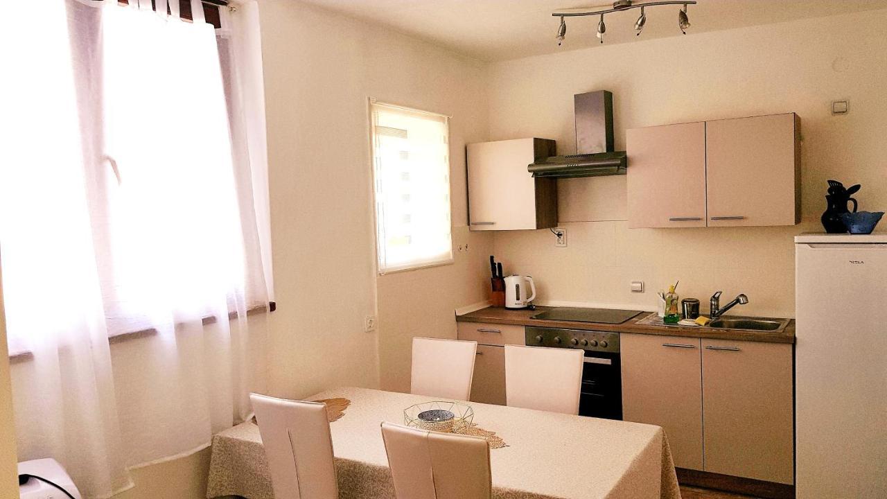 Holiday Apartment Nina , Zadar Old Town Екстер'єр фото